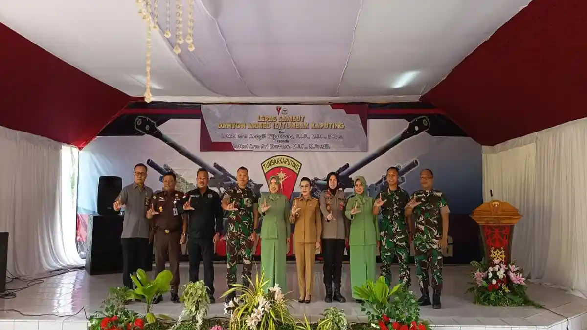 Danyon Armed 16 Ngabang Resmi Berganti ke Letkol Arm Ari Hartono