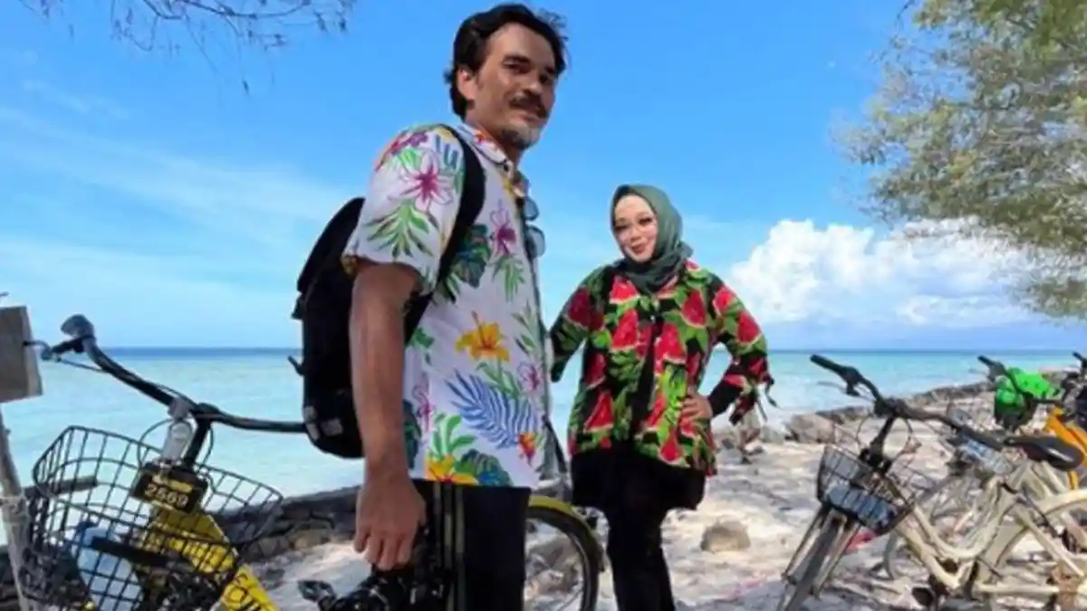 Fakta Mengejutkan dari Teddy Syach dan Rina Gunawan, Ternyata Sudah Pisah Ranjang Bertahun-tahun