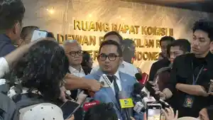 Jadwal-Pelantikan-Kepala-Daerah-Dikabarkan-Diundur-Begini-Respon-Komisi-II-DPR-RI.jpg