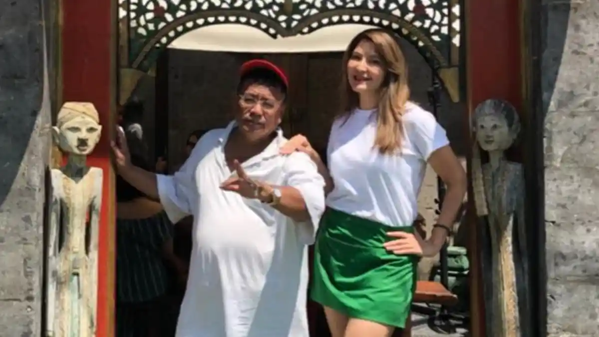 Berkunjung ke Bali, Hotman Paris Mampir ke Warung Milik Tamara Bleszynski, Akui Sempat Naksir!