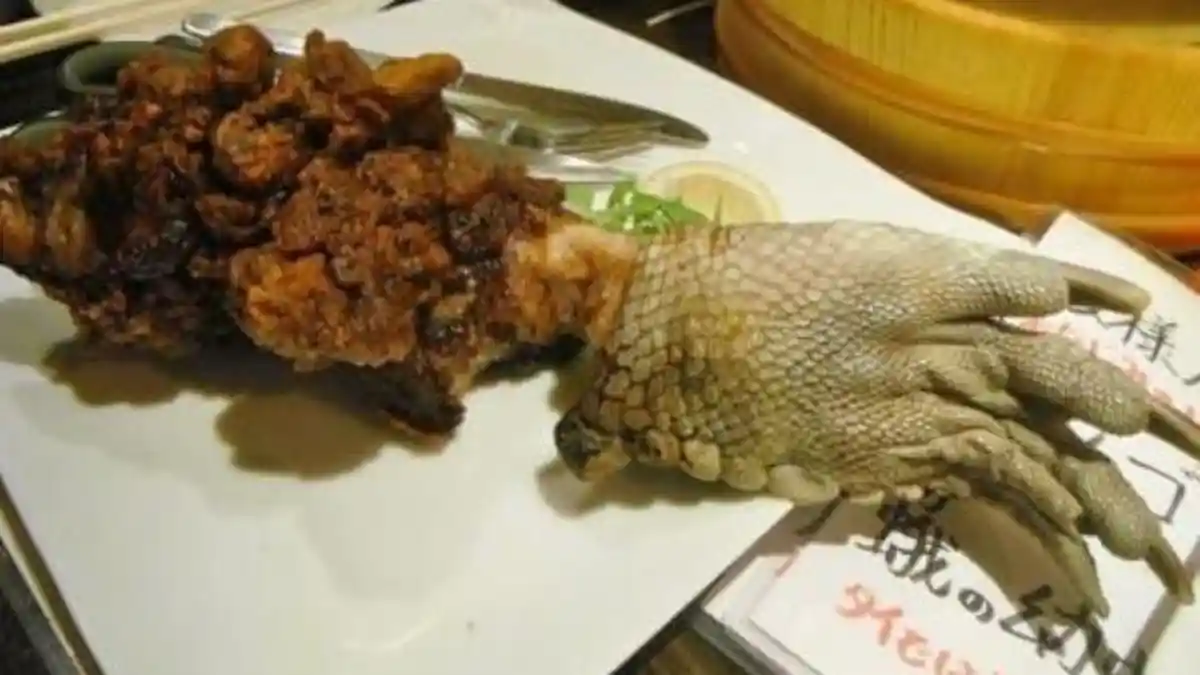 FOTO: Alamak, Resto Ini Sediakan Menu Daging Hewan yang tak Wajar Disantap