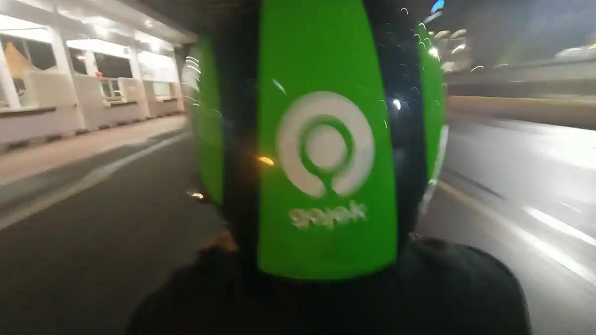Berkah Banyak Penumpang Mudik, Pendapatan Driver Gojek Melonjak