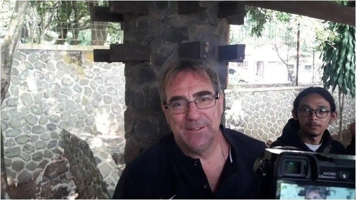 Pelatih Persib Bandung Robert Rene Alberts Menginginkan Semua Pemain Bisa Berkontribusi