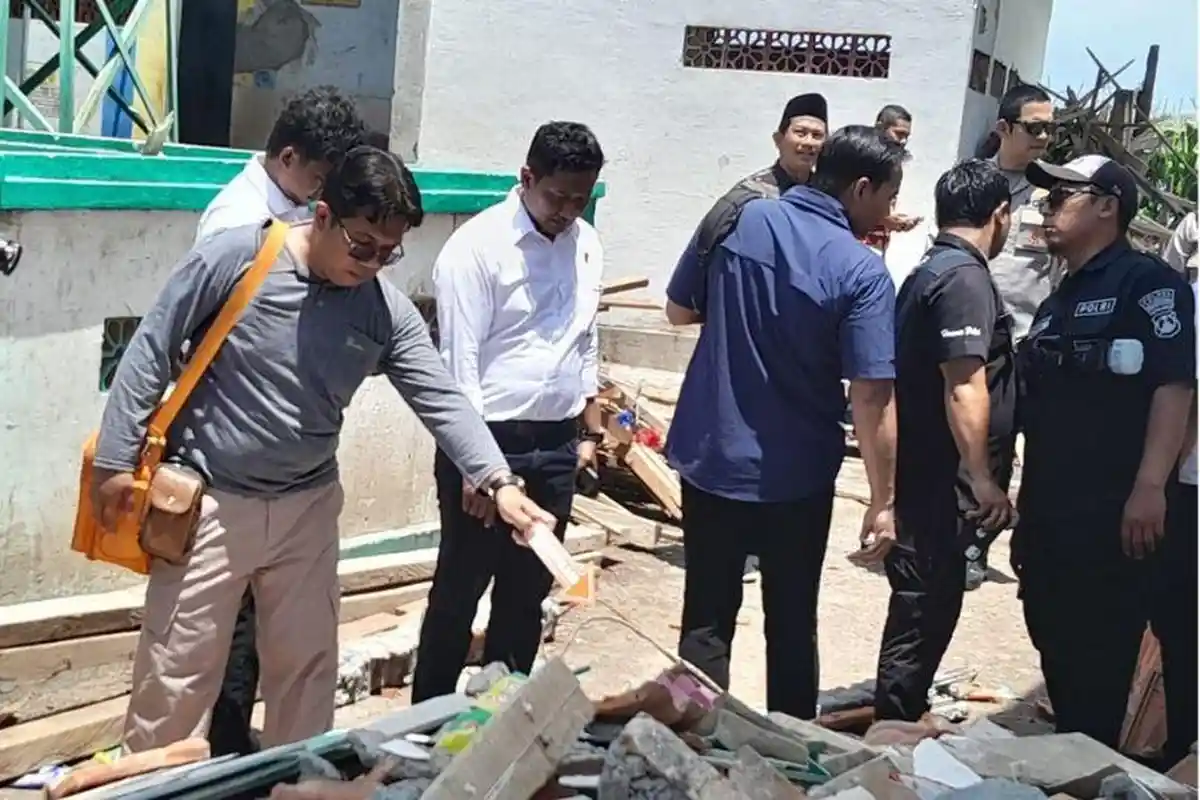 Asrama Putri Ponpes di Situbondo Ambruk: 1 Santriwati Meninggal, Ini Kronologinya