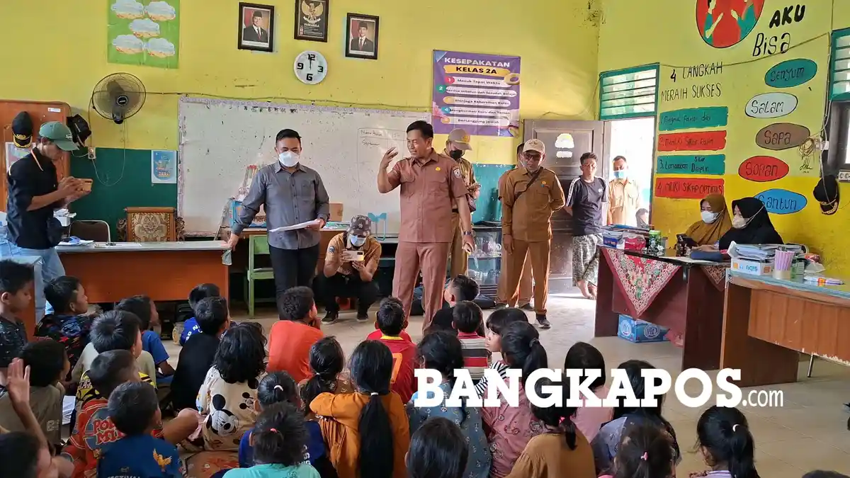 Tak Ada Seragam Rapi, SDN 7 Simpangrimba Basel Jadi Ruang Pemulihan ...