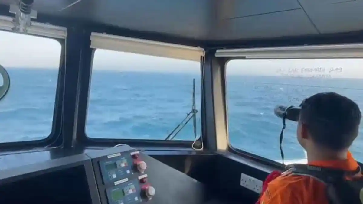 BREAKING NEWS: Usai KM Virgo, Kini Kapal Tugboat Tenggelam di Bawean ...
