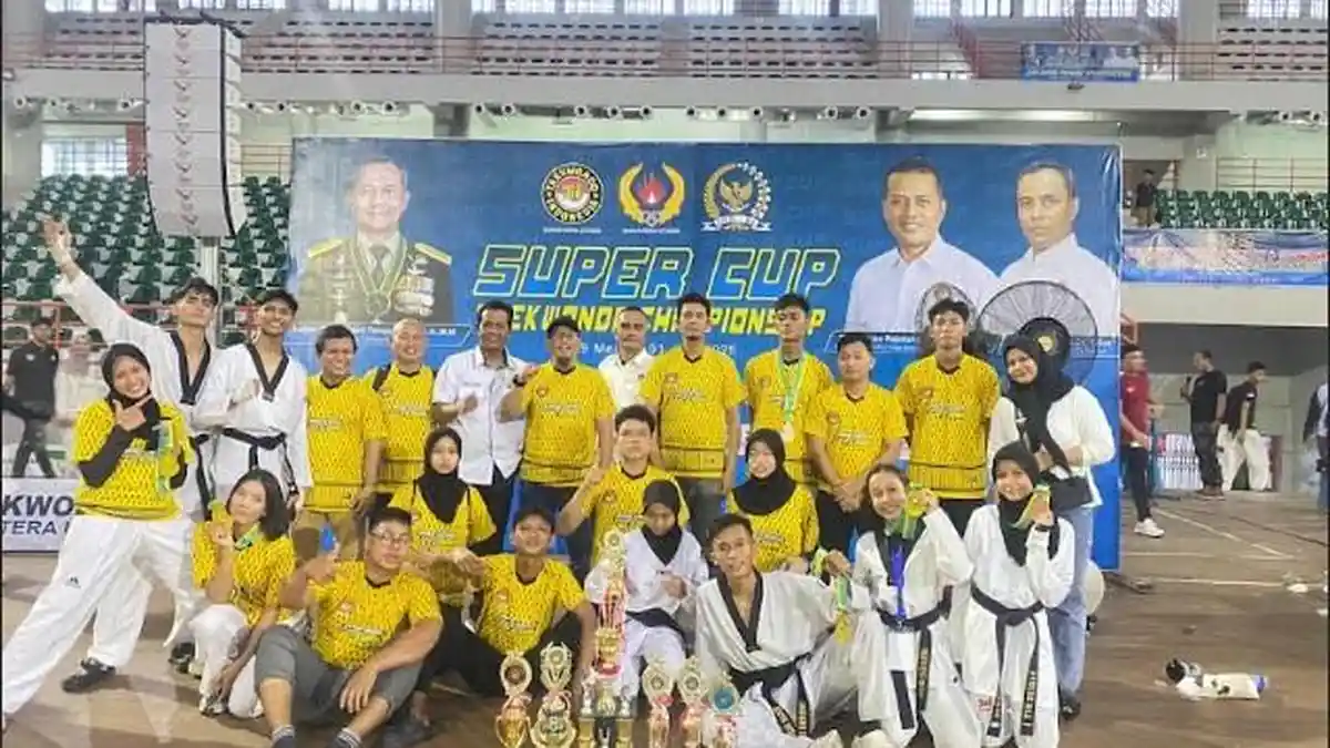Bawa 10 Medali Emas, Medan Juara Umum Super Cup Taekwondo Championship