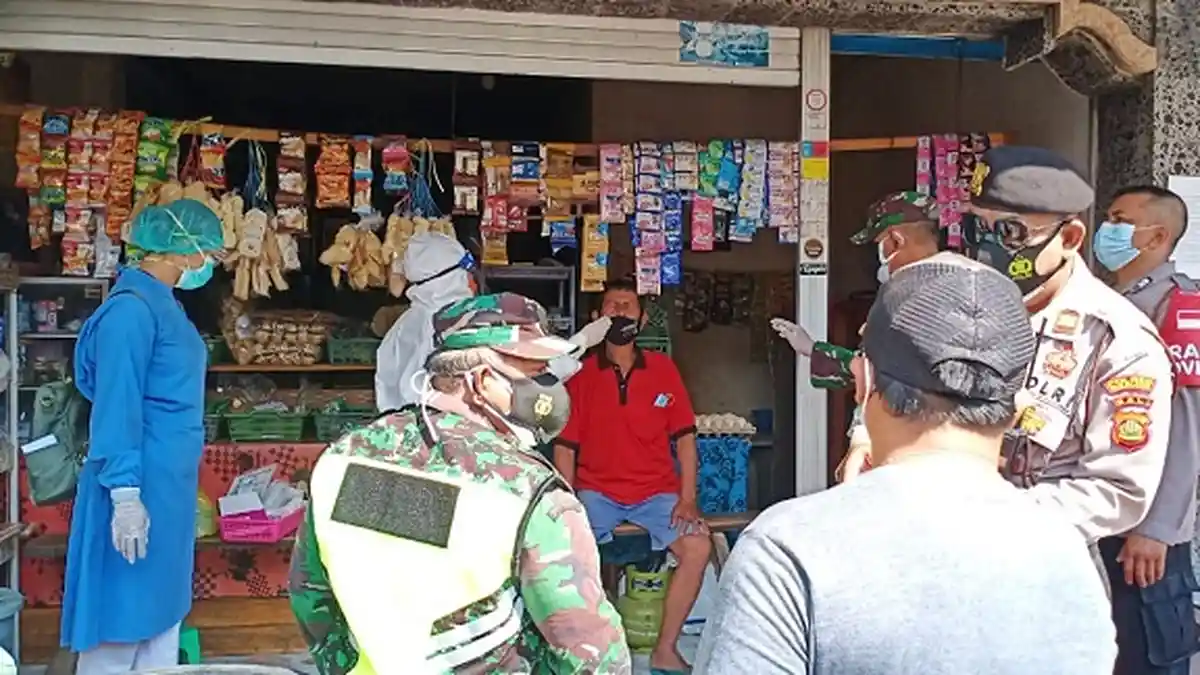 Menolak Di-rapid Test, Pasutri Desa Poh Bergong Buleleng Didatangi Petugas Gabungan