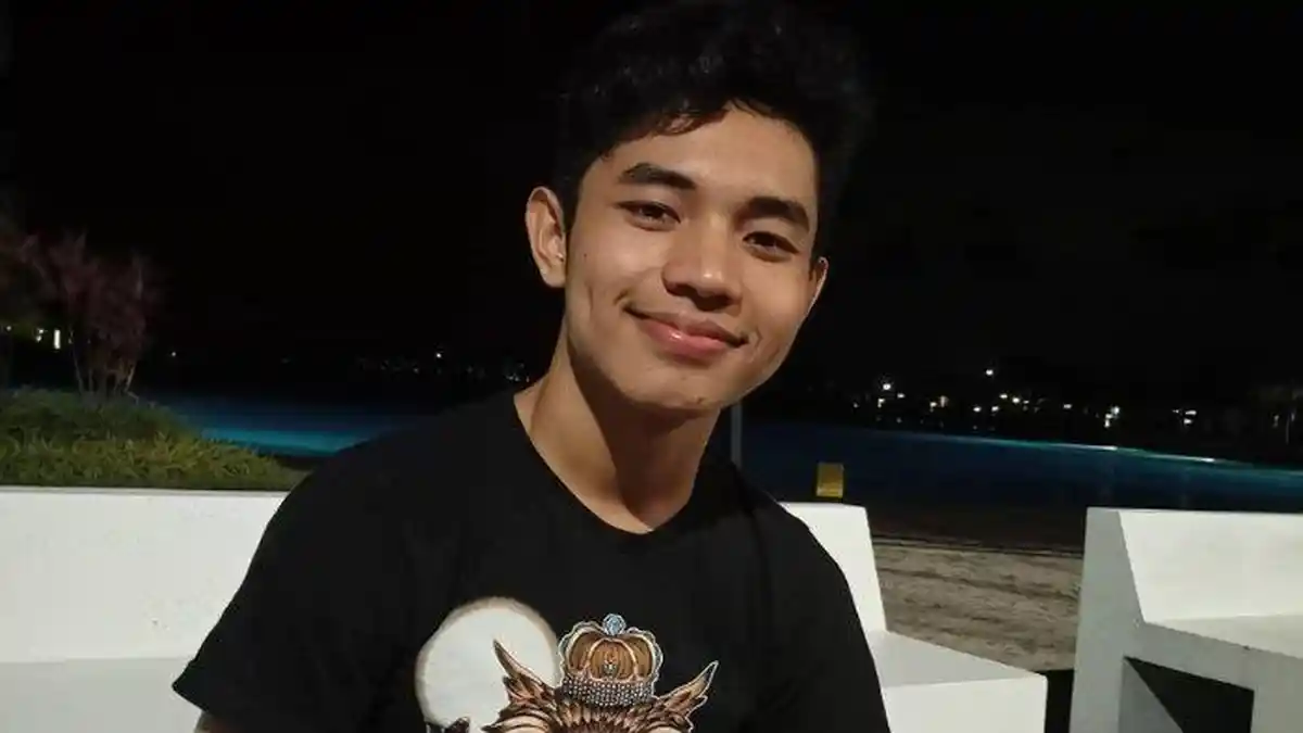 YouTuber Fiki Naki Banyak Diperbincangkan, Apa Yang Terjadi Dengannya? 