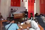 Perhitungan-Surat-Suara-di-TPS-di-Sarolangun-f.jpg