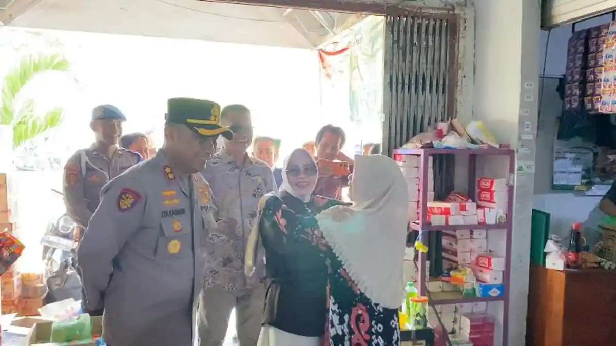 Wabup Morowali Sidak Pasar Tradisional Bungku Cek Stabilitas Harga Jelang Nataru 2026