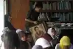 Suasana Pelayat Dirumah Duka Menteri Kesehatan Endang Rahayau Se