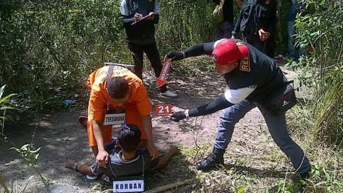 Iwin Cicip Darah Kik Talib Usai Membunuhnya