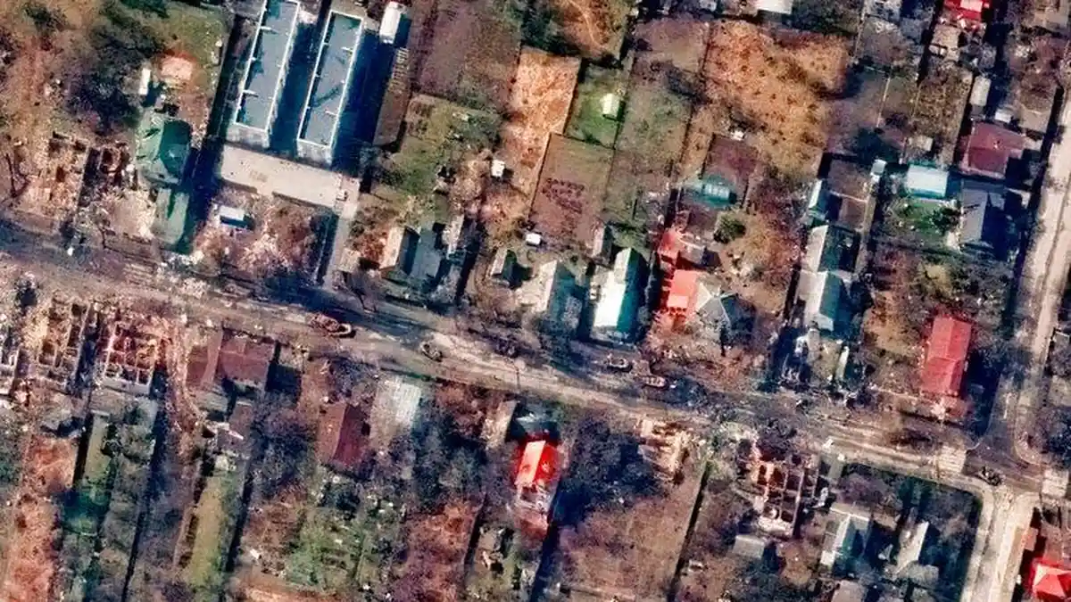 Rekaman Kondisi Terkini Bucha Ukraina, Tak Ada Mayat Tergeletak dan Warga Berjalan Santai