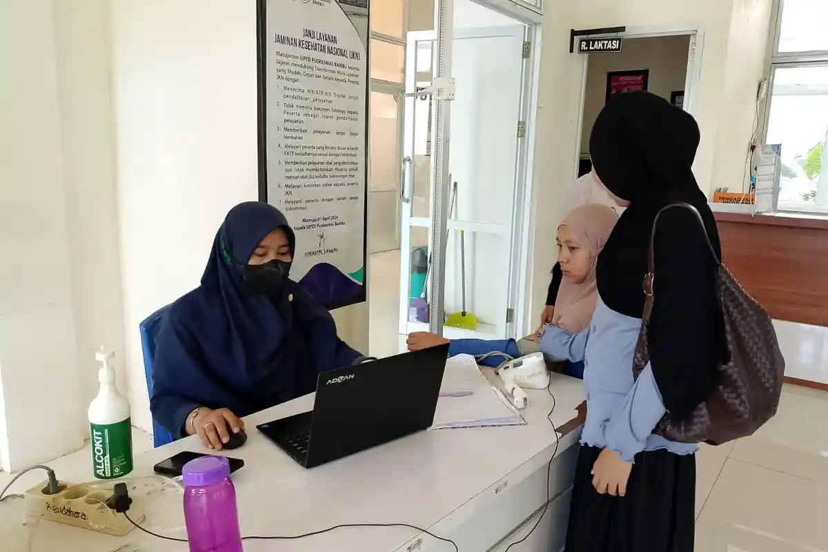 Musim Hujan, Kasus ISPA dan Dispepsia Melonjak di Puskesmas Bambu Mamuju