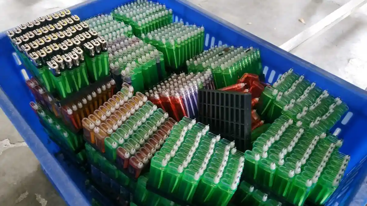 Mancis Merek TOKE Produksi Pabrik yang Terbakar Lebih Tipis dan Pakai Logo SNI