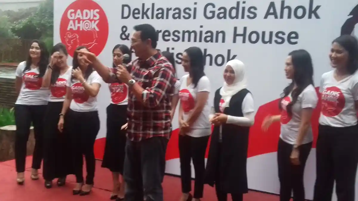 Ketika Ahok Disambut Sejumlah 