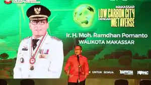 Wali-Kota-Makassar-Danny-Pomanto-dalam-agenda-Rakorsus-Pemkot-Makassar.jpg