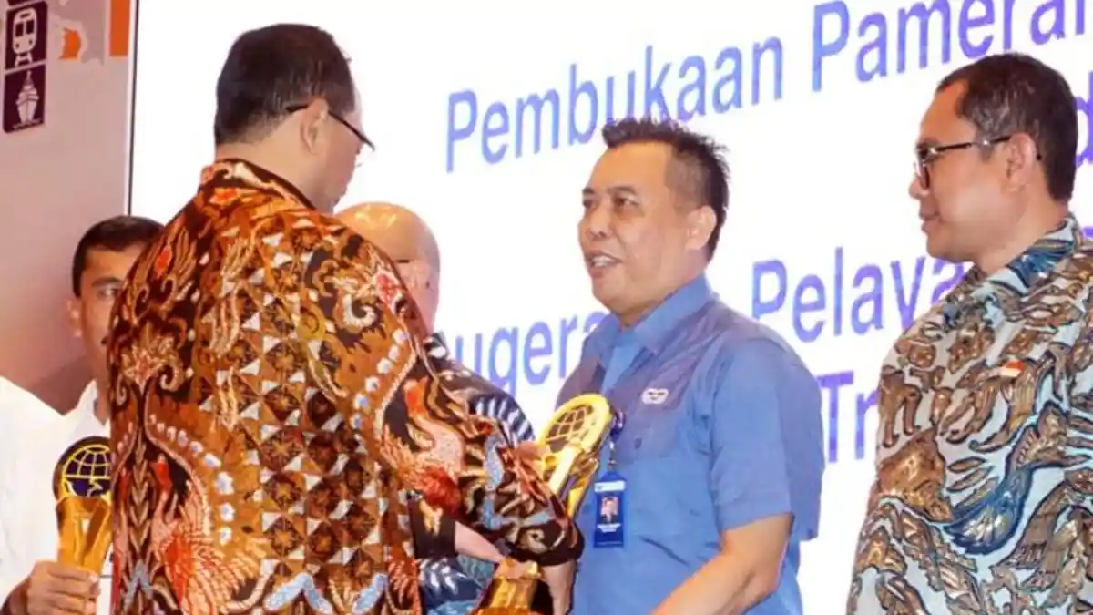 JICT Raih Penghargaan Pelayanan Prima Utama