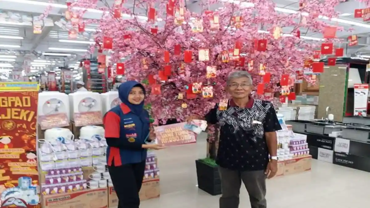 Belanja Bahan Bangun Bisa Langsung Pilih Angpao, Ada Uang Tunai dan Alat Elektronik