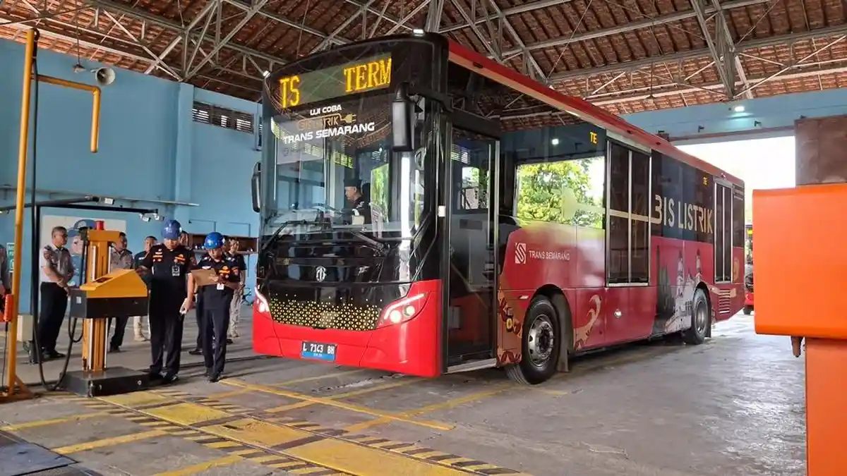 Bus Listrik Trans Semarang Mulai Beroperasi di Semarang, Masih Gratis