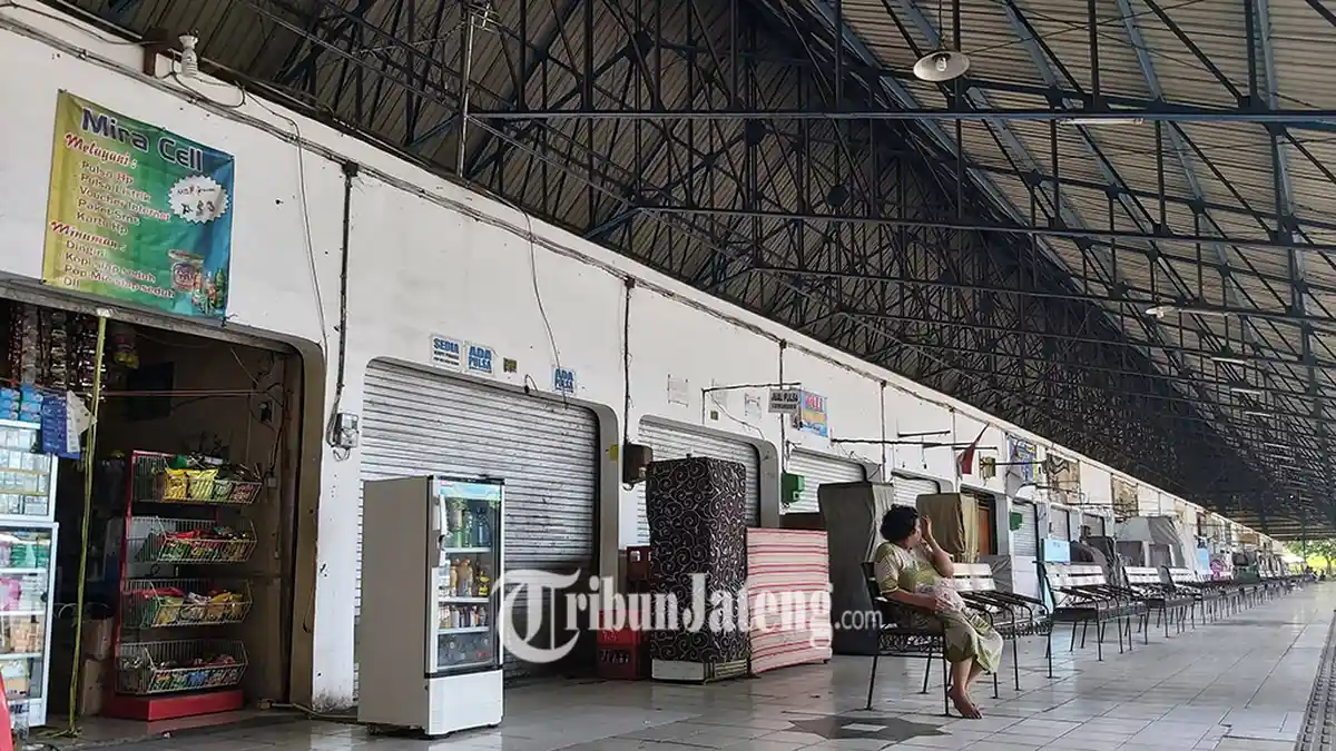 Dua Minggu Izin Operasional Transportasi Umum Dikeluarkan, Terminal Tegal Masih Sepi