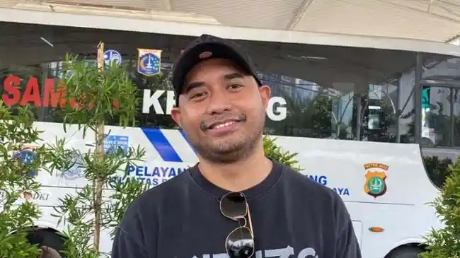 Rayen Pono Geram Lagu Miliknya Berjudul Tanya Hati Dibajak