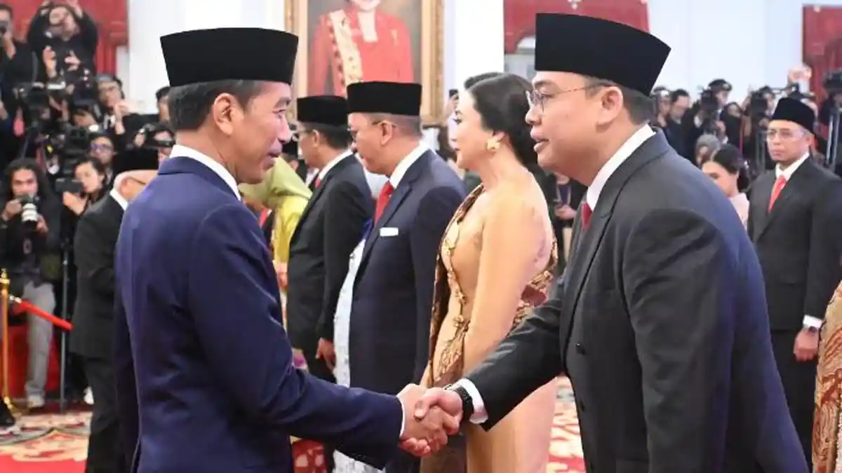 Jokowi Minta Wamenkominfo Lakukan Percepatan Pemberantasan Judi Online