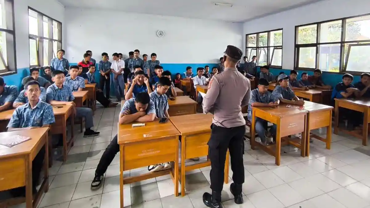 Polres Ciamis Edukasi Pelajar, Cegah Terlibat Aksi Unjuk Rasa di Luar Daerah