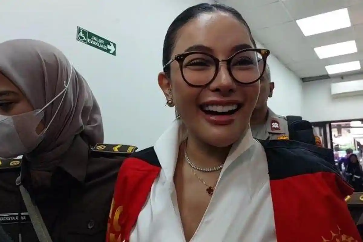 Alasan Nikita Mirzani Cabut Gugatan Wanprestasi terhadap Reza Gladys