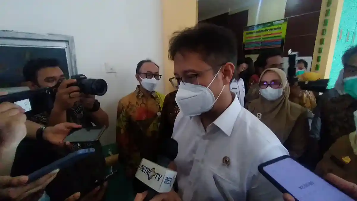 Menkes Budi Gunadi Lambaikan Tangan ke Orang Dalam Gangguan Jiwa di RS Dadi