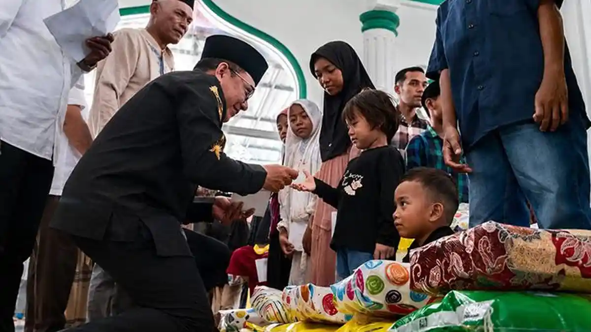 Jelang Idul Adha, 261 Anak Yatim di Kembang Tanjung Disantuni