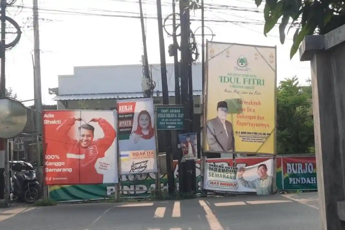 Baliho Bakal Calon Pilwakot Semarang Bertebaran, Bawaslu Belum Bisa Tertibkan