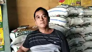 Kepala-gudang-toko-di-Kebayoran-Baru-Jakarta-Selatan-Selasa-2022024.jpg