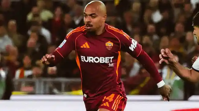 Jatuh Cinta Pemain Pinjaman, AS Roma Permanenkan Donyell Malen