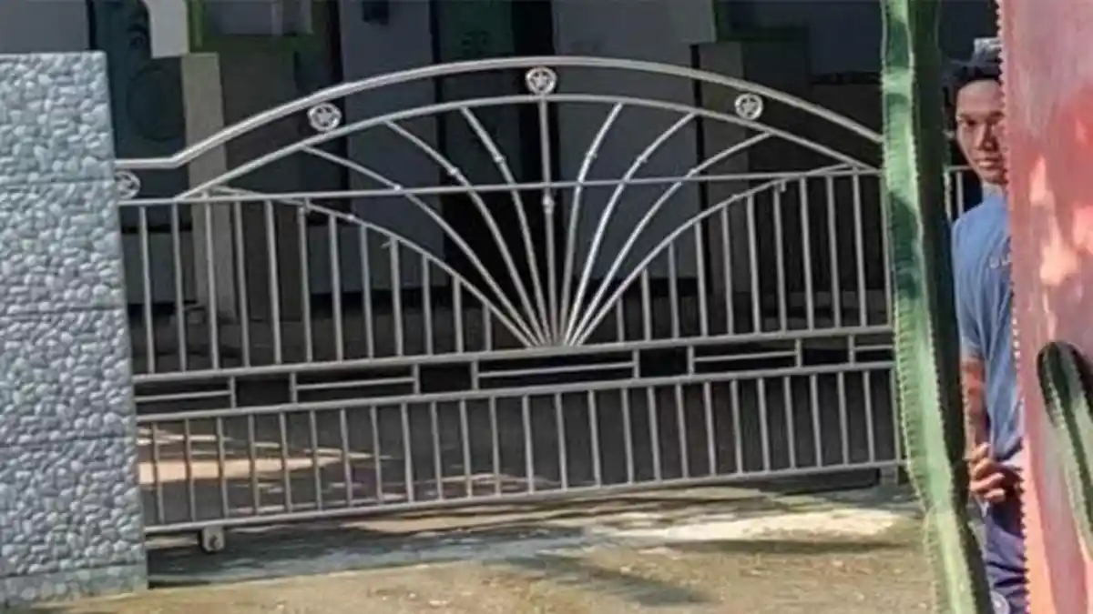 Waspada Penguntit di Jombang, Wanita Sidowarek Ketakutan Pelaku Berbuat Vulgar Di Depan Rumah