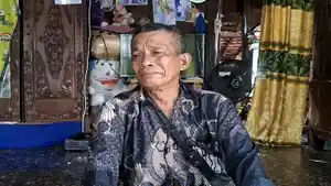 Tangis-Ayah-di-OI-Anaknya-Tewas-Usai-Latihan-Silat-Pelaku-Belum-Terungkap-Anak-Kami-Mati-Sia-sia.jpg