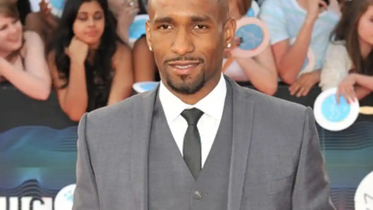 Jermain Defoe Telah Berkencan dengan 11 Wanita