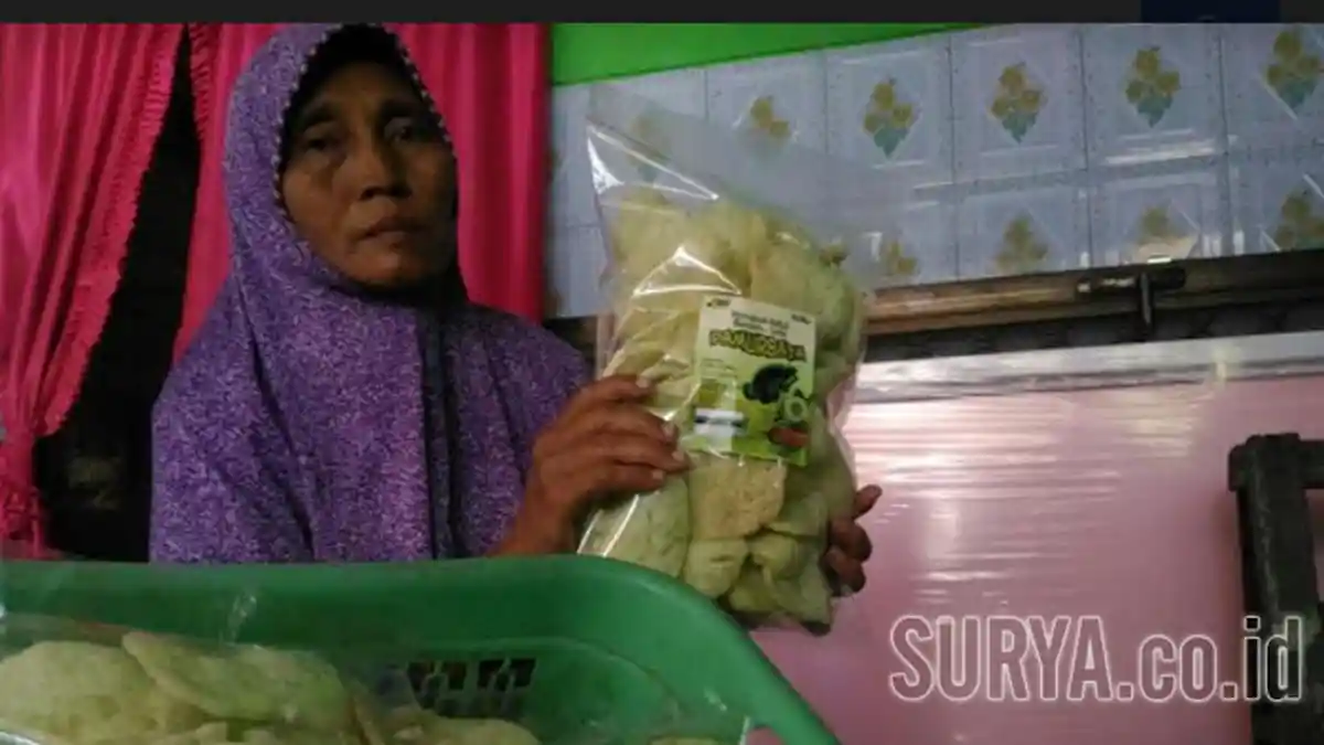 Eksis Produksi Beragam Kerupuk, Warga Jalankan Usaha Turun-Temurun