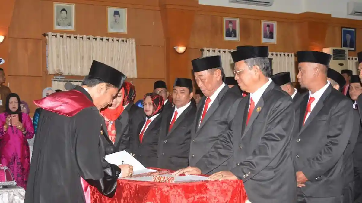 35 Anggota DPRD Sidrap Dilantik, Ini Nama-namanya