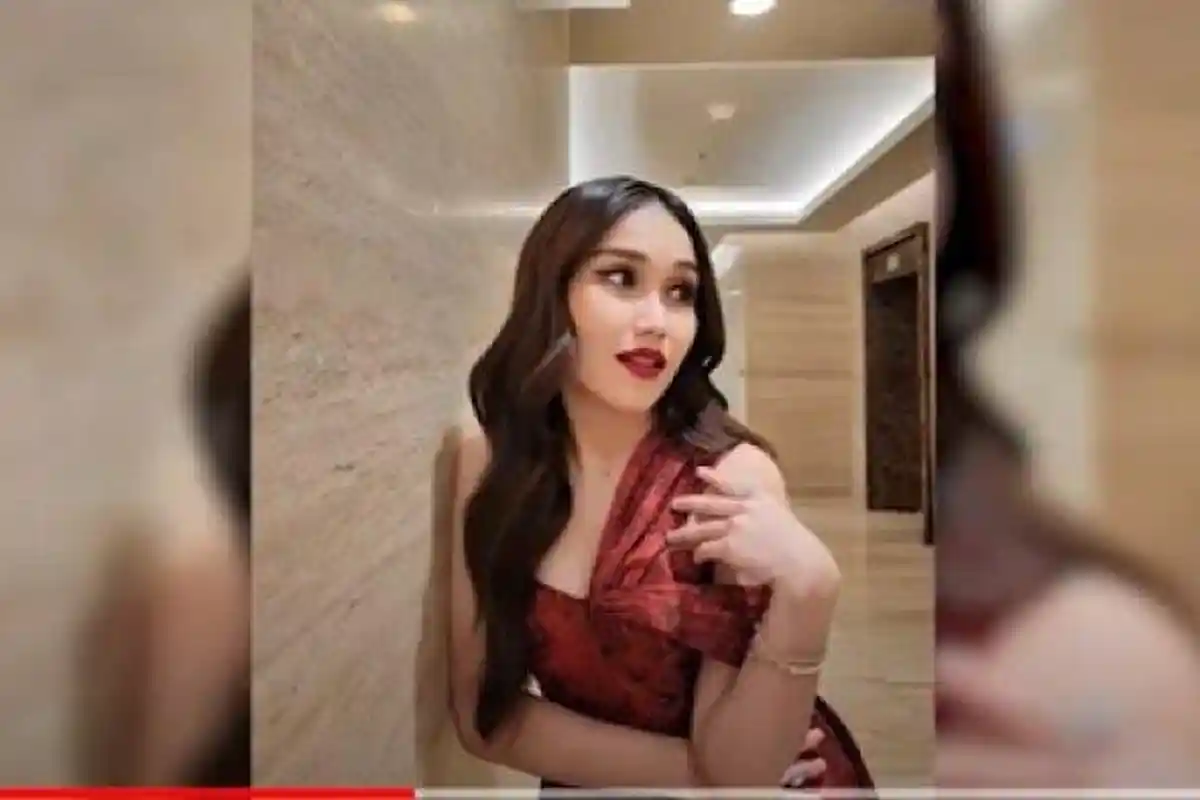 SIMPAN Luka Lama, Ayu Ting Ting Tolak Mentah-mentah Rayuan Hotman Paris,