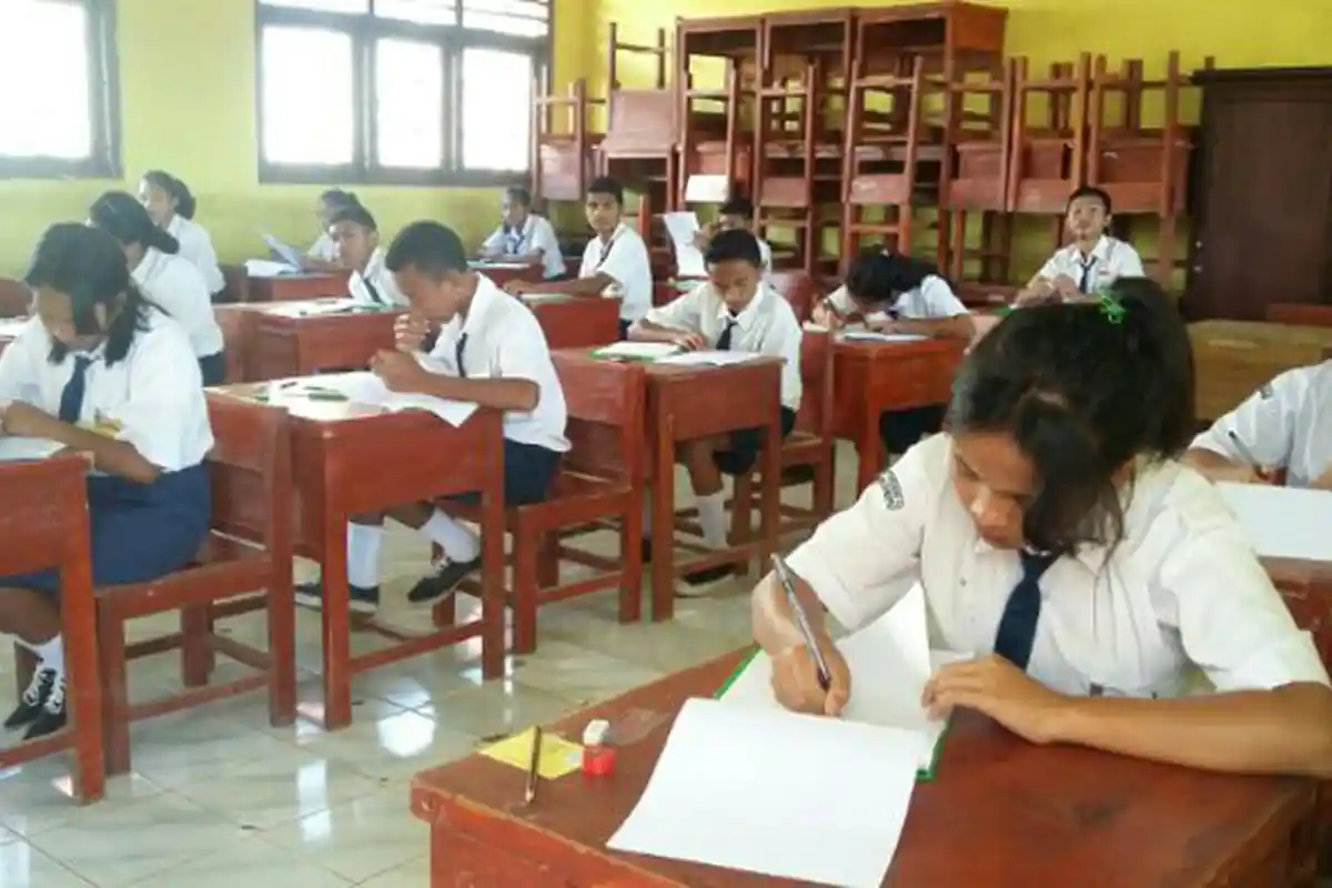 Soal Ujian Sekolah, Latihan Soal PTS SMP Bahasa Indonesia Kelas 9 Semster 2 Besertta Kunci Jawaban