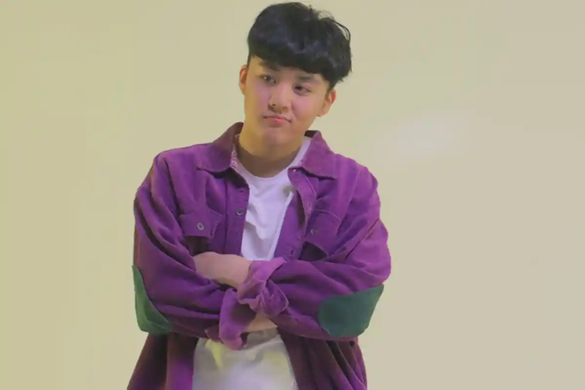 Penyanyi Steven Hwang Rilis Single Red Light Green Light dengan Bahasa Korea