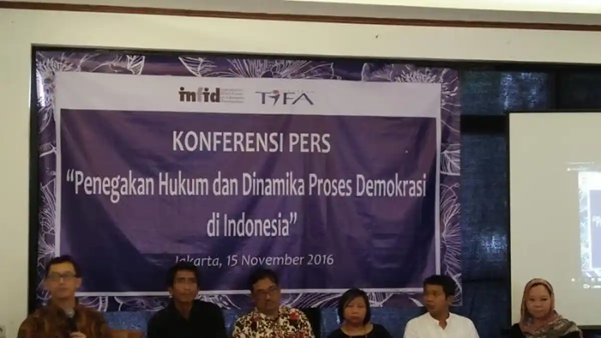 Putri Gus Dur: Ada Manipulasi Agama untuk Politik dalam Video Buni Yani