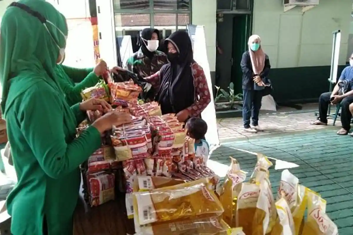 Sempat Ada Emosi Antrean Diserobot, Warga Antusias Datangi Pasar Murah Ramadan Kodim Kudus