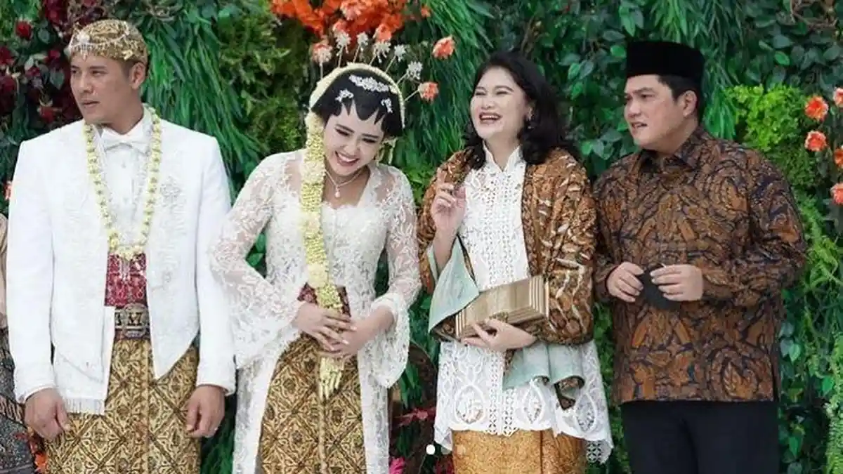 Via Vallen dan Suami Akan Bulan Madu ke Machester, ini Alasannya