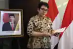 sarah-sadiqa-plt-sekretaris-utama-lkpp_20231013_224437.jpg