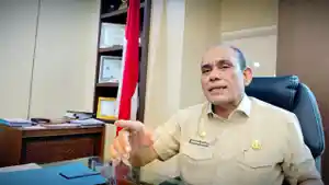 Sekretaris-Daerah-Provinsi-Maluku-Syuryadi-Sabirin-02.jpg