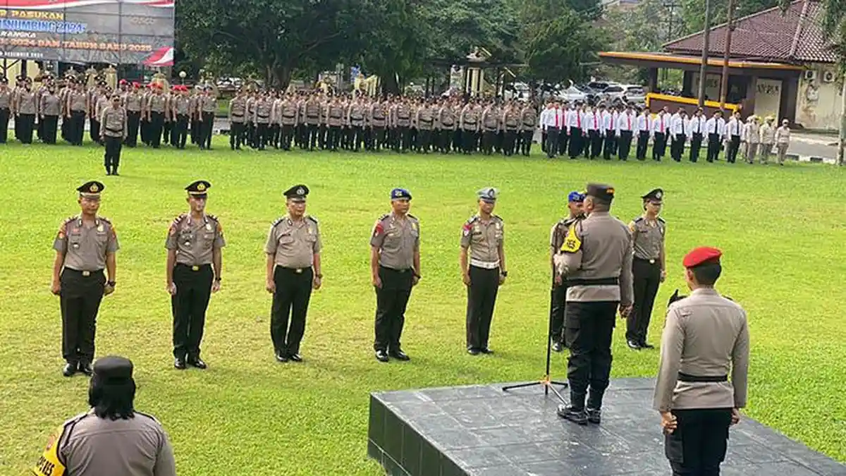 50 Personel Polres Bangka Naik Pangkat
