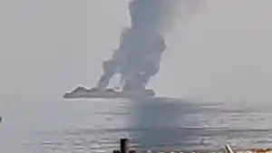kapal-terbakar-di-lamongan-terdapat-korban-jiwa.jpg